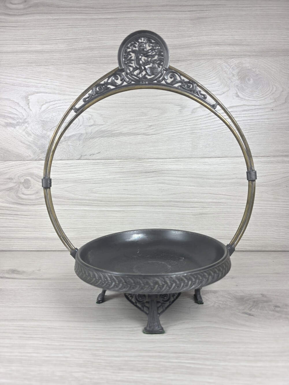 Antique 1880s Rogers Smith Quadruple Silverplate Cherub Bride Basket 1623 SU65